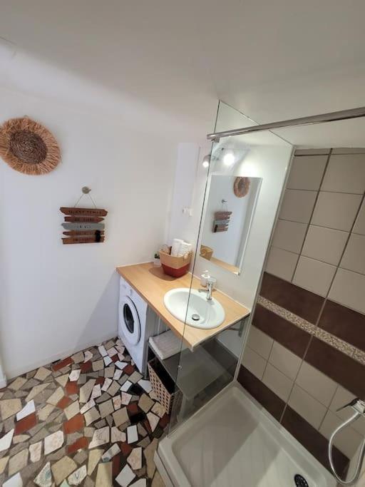 Ti Jacques Beau Studio Hypercentre St Denis Сен Дьони Екстериор снимка